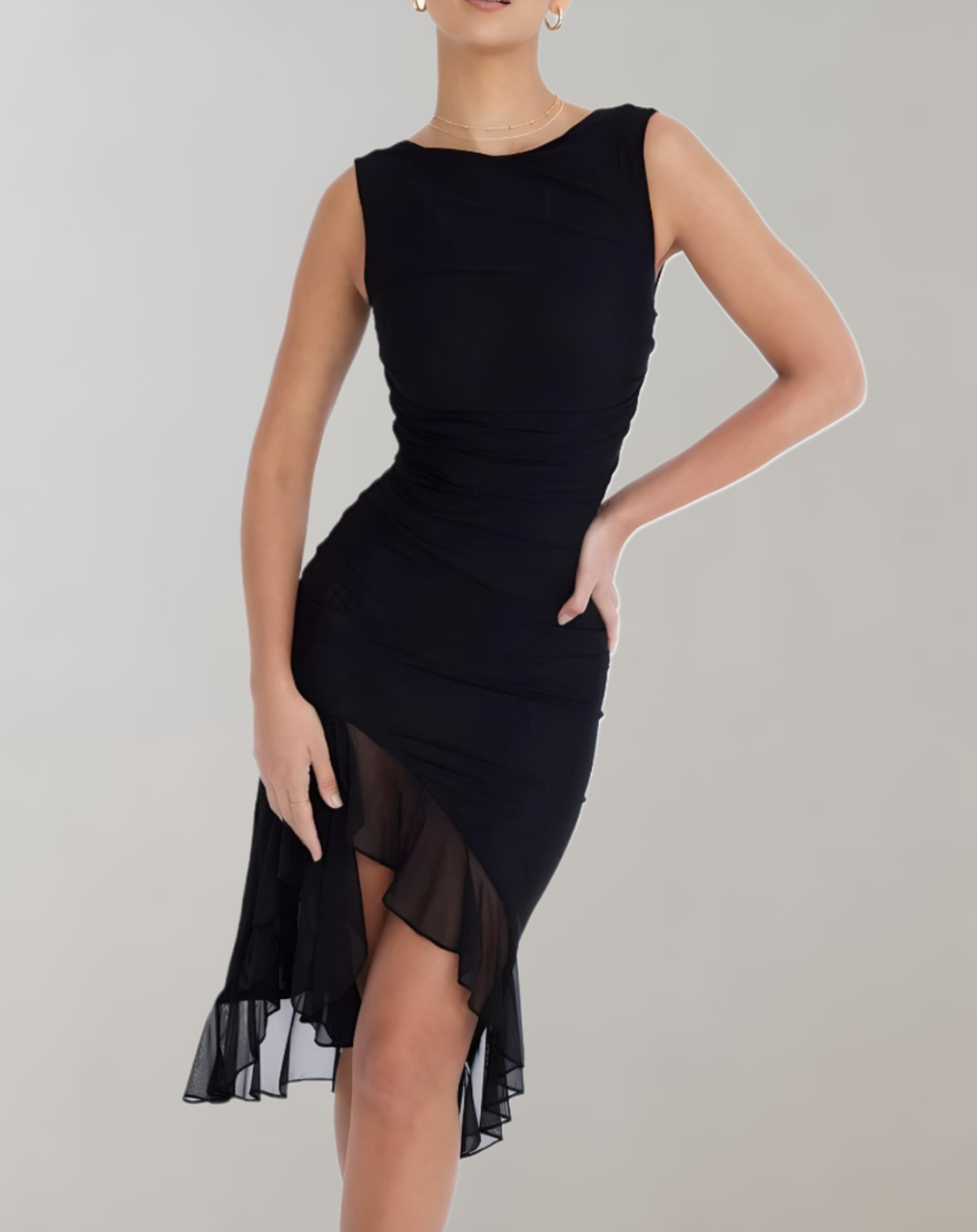 Mouwloze bodycon jurk met asymmetrische ruches, ronde hals en U-rug detail