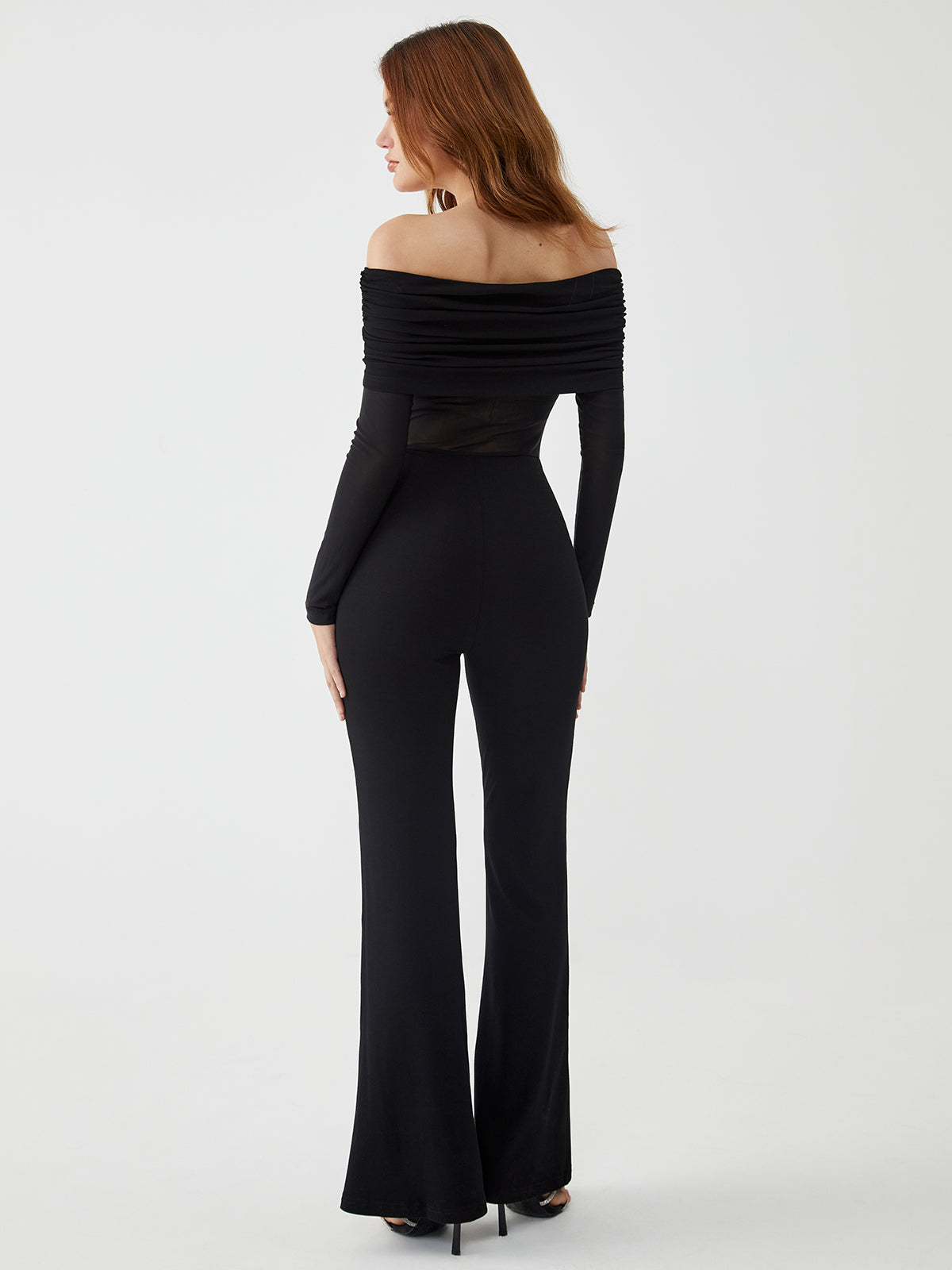 Schouderloze jumpsuit met lange mouwen van mesh